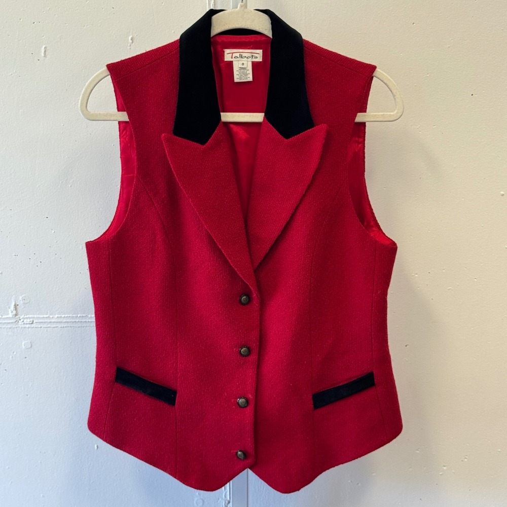 Vintage Talbots Wool Blend Vest Black Velvet Collar Button Front Size 8‎ USA Red